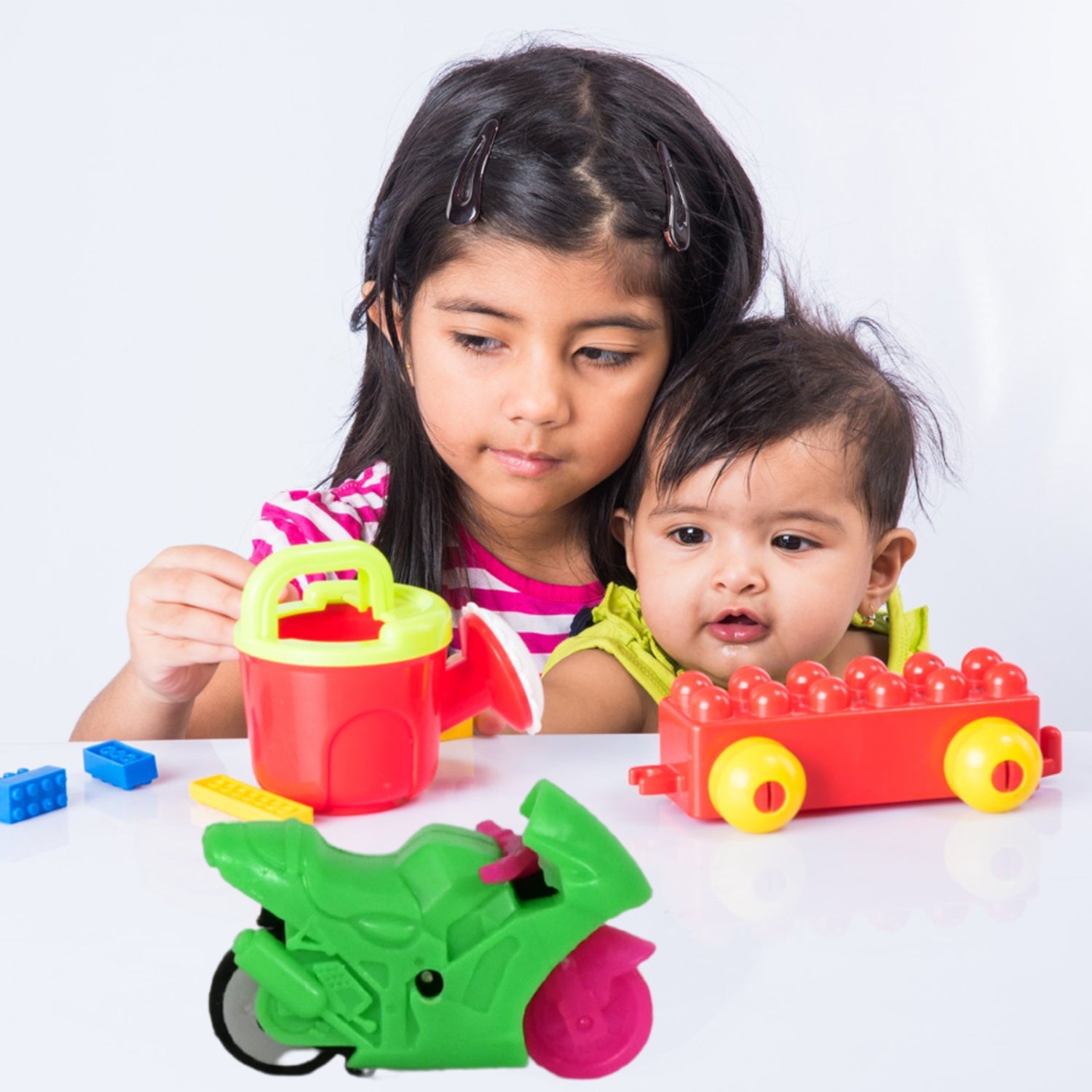Pull Back Motorcycle Toys, Tiny Gift Latte Motorcycles Toy for Kids Boys Age 3-8 Year Old Pull Back Motorcycle Toys, Tiny Gift Latte Motorcycles Toy for Kids Boys Age 3-8 Year Old